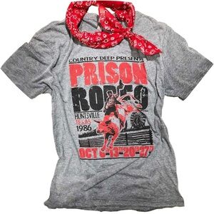 Graphic rodeo tee